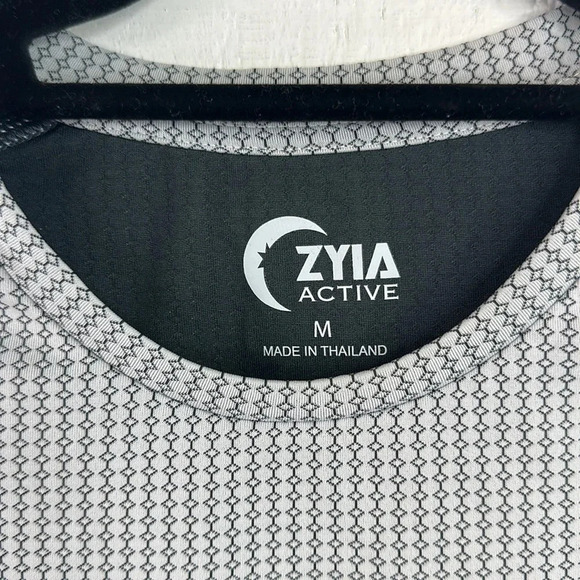 Zyia Active Men’s White Honeycomb X Logo Size Medium Long Sleeve Dry Fit Tee - Picture 2 of 7
